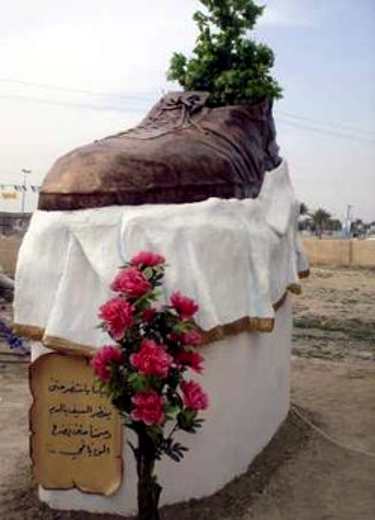iraqi shoe sculpture jpg